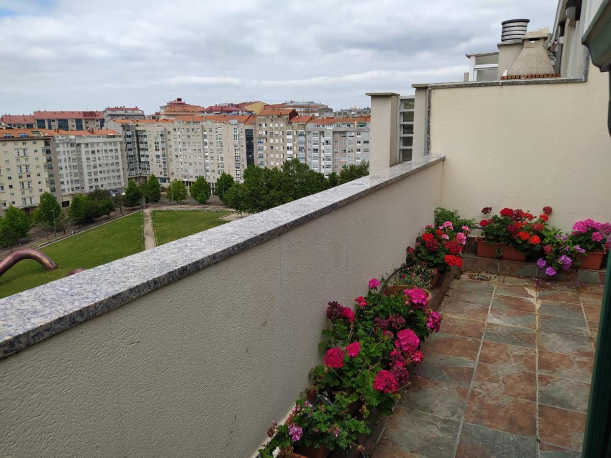 Duplex Amplio,Parking Wifi, 2 Terrazas, Bien Conectado Con Playas, Zona Segura Daire Vigo Dış mekan fotoğraf