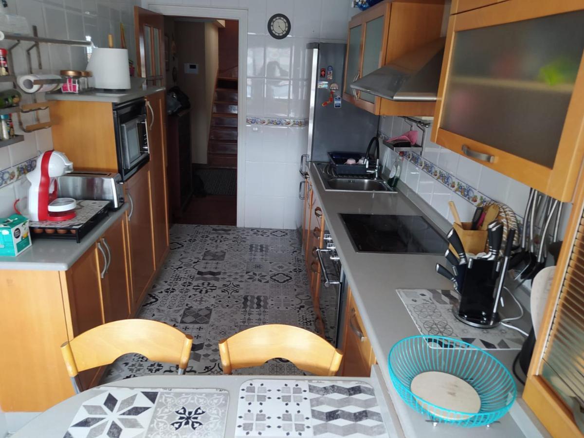 Duplex Amplio,Parking Wifi, 2 Terrazas, Bien Conectado Con Playas, Zona Segura Daire Vigo Dış mekan fotoğraf
