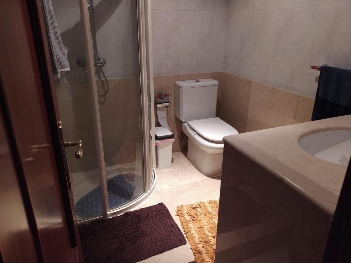 Duplex Amplio,Parking Wifi, 2 Terrazas, Bien Conectado Con Playas, Zona Segura Daire Vigo Dış mekan fotoğraf